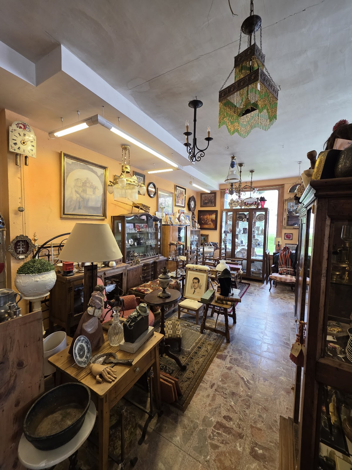 PABLO ANTIGÜEDADES TUREGANO