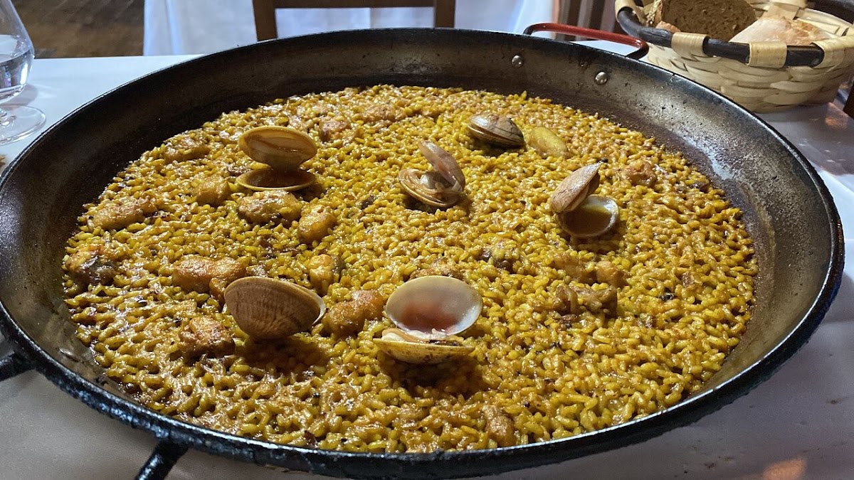 Restaurante Los Naranjos. Arrocería. Restaurante mediterráneo.
