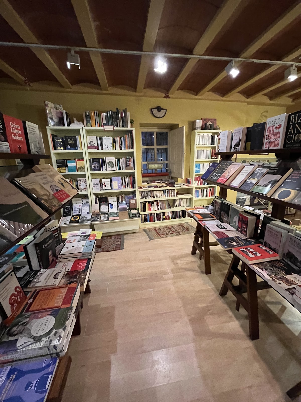 Farinelli Librería cafe