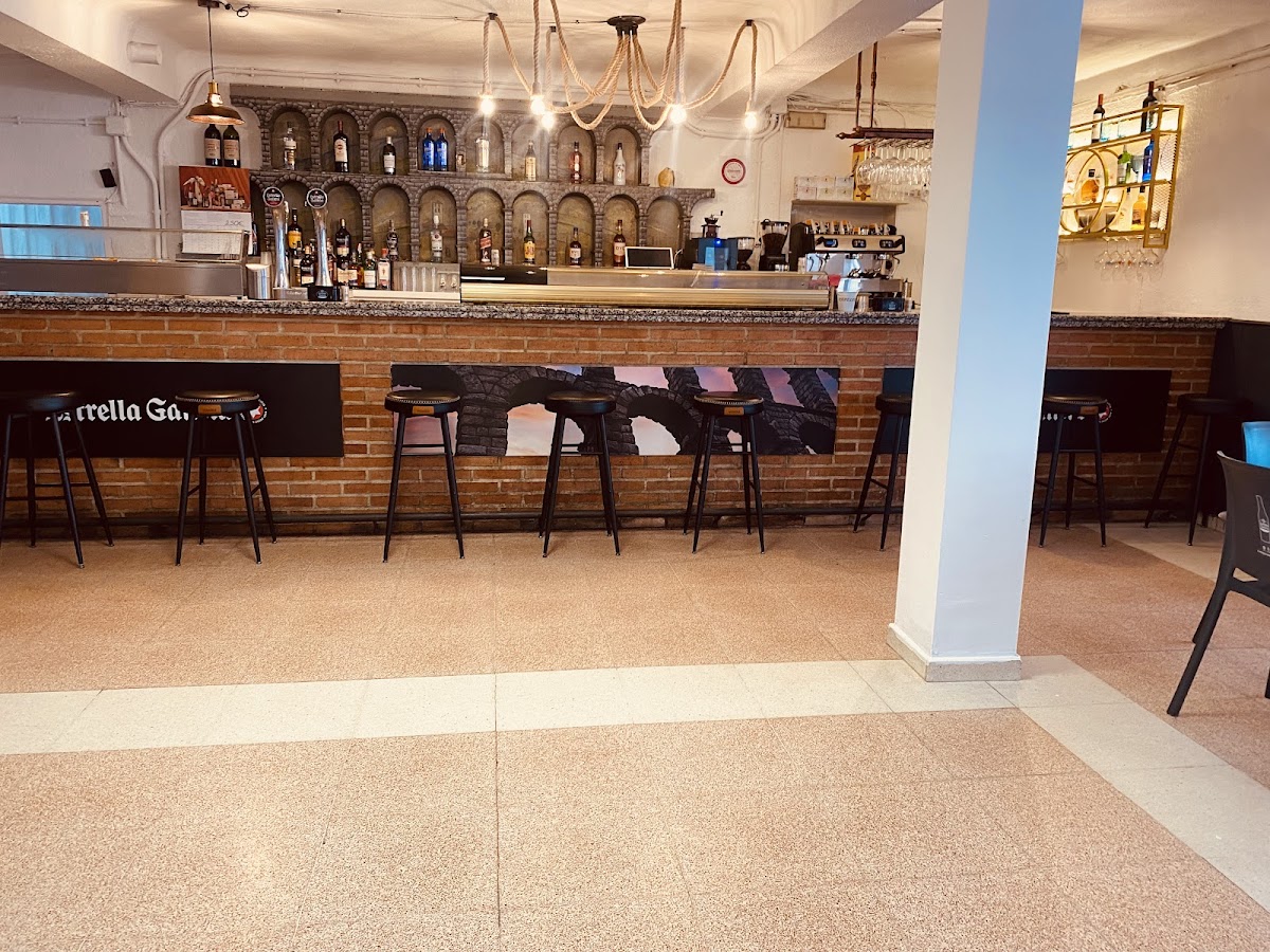 Bar Acueducto