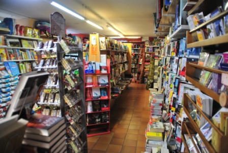 Librería Ícaro (La Granja de San Ildefonso)
