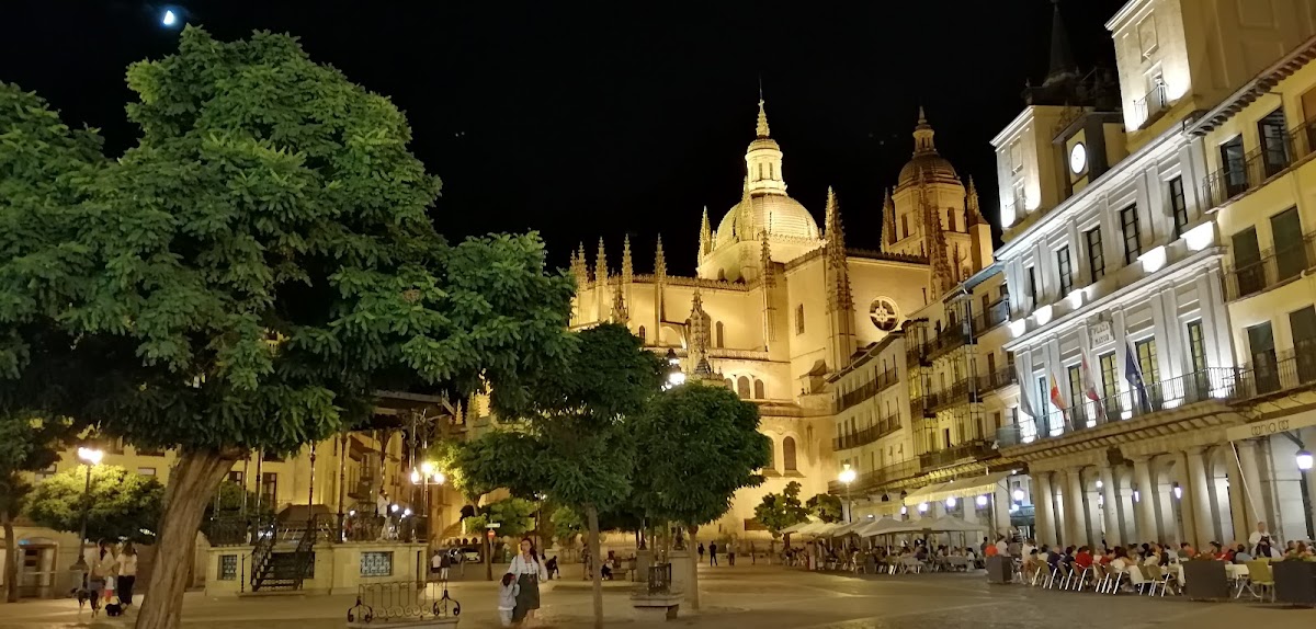 Hostal Plaza