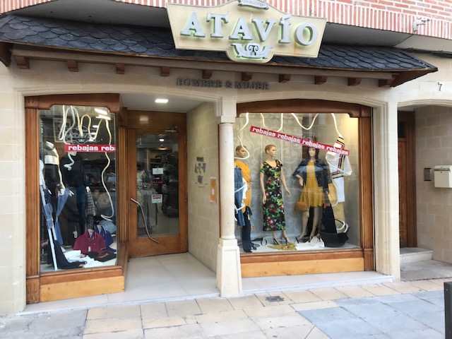 ATAVÍO MODA & HOGAR