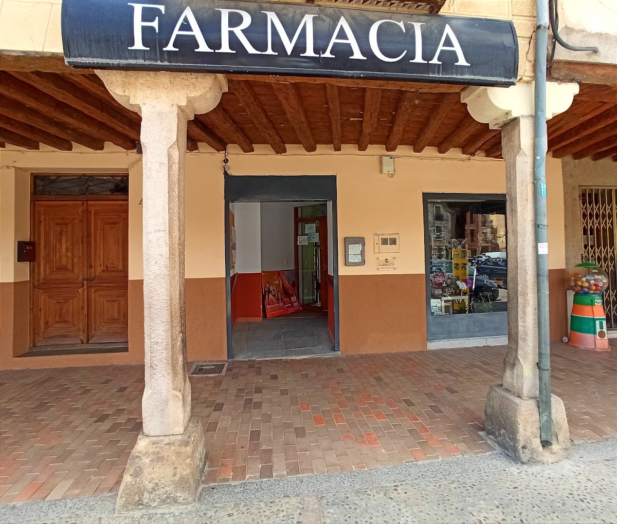 Farmacia Lcdo Cáceres Alvarez M Mabel