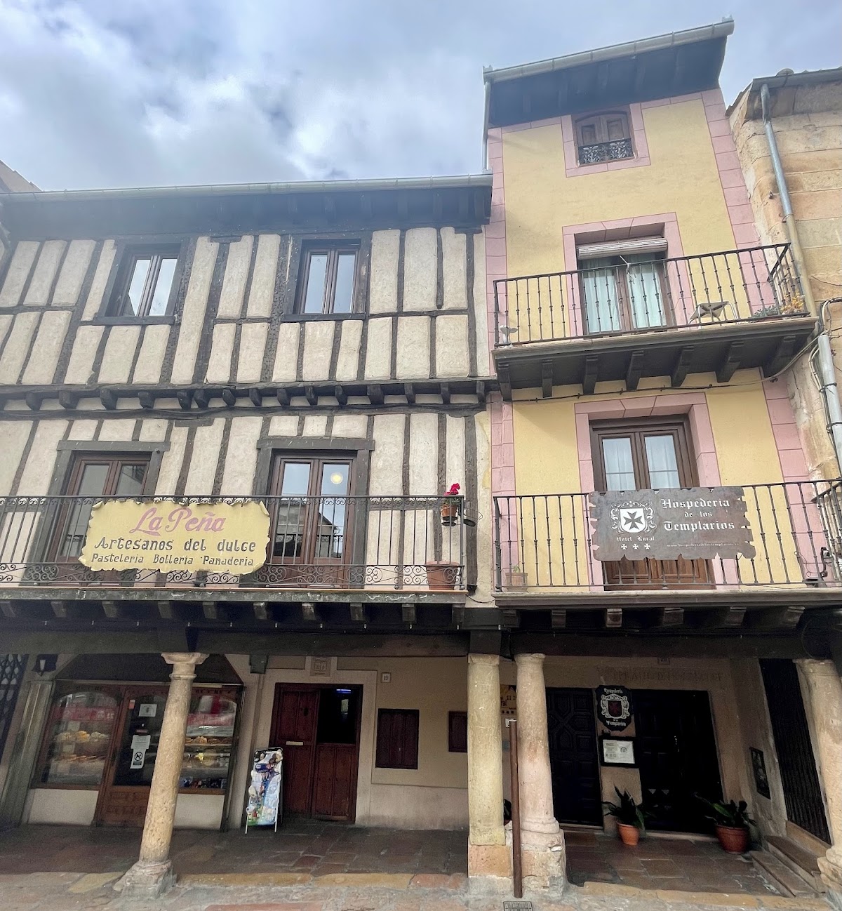 Hotel-Hospedería los Templarios