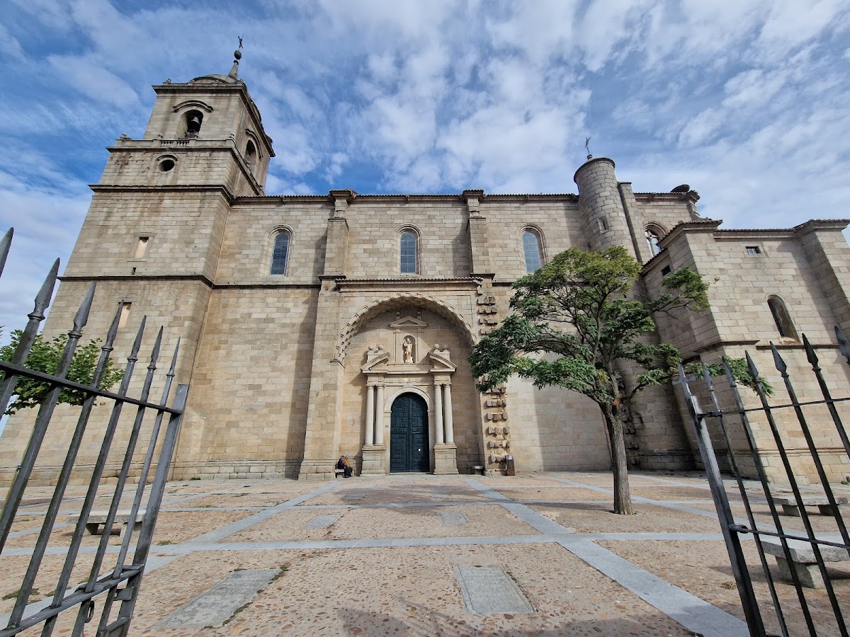 Iglesia de San Sebastián de Villacastín