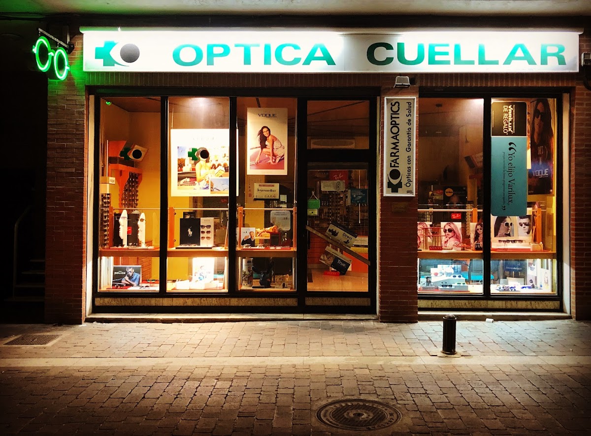 Óptica Cuéllar
