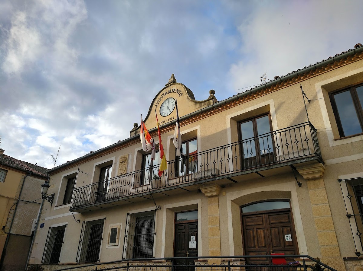 Ayuntamiento de Bernuy de Porreros
