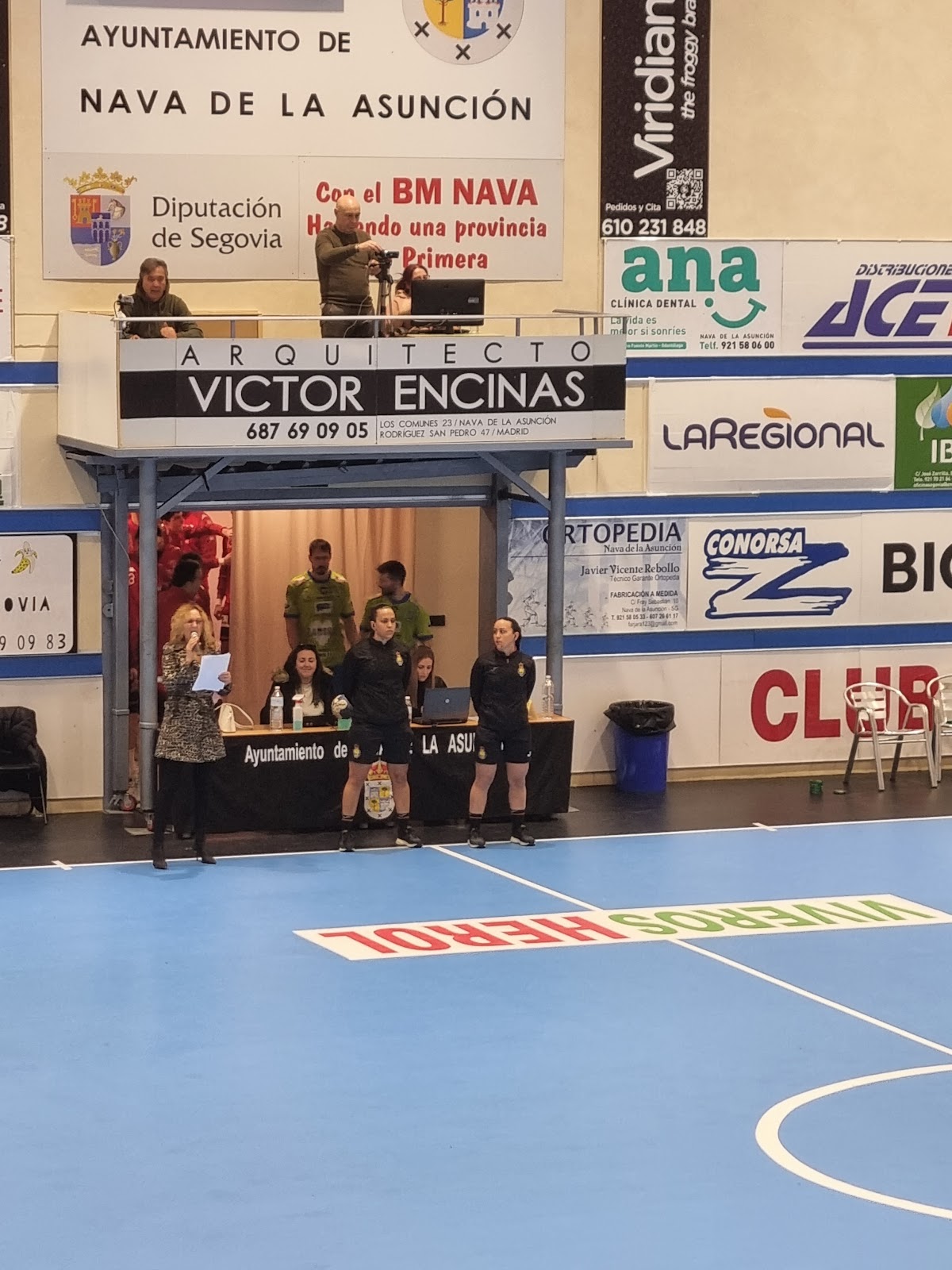 Pabellón Municipal "Guerrer@s Naver@s"
