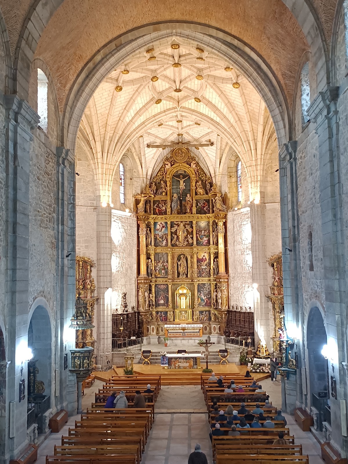 Iglesia de San Eutropio