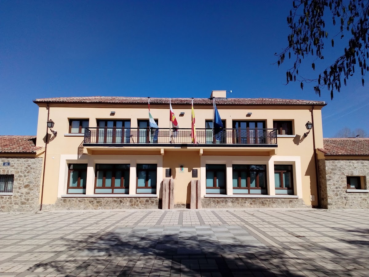 Ayuntamiento de Trescasas
